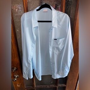 Columbia lightweight hike shirt